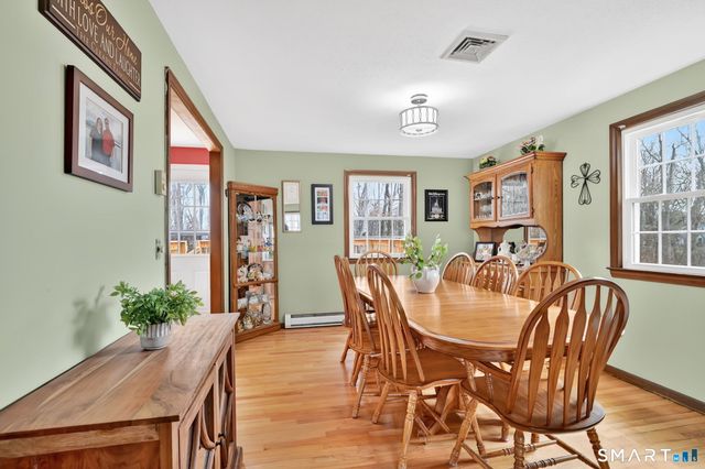 5 Lost Brook Lane, Wallingford, CT 06492