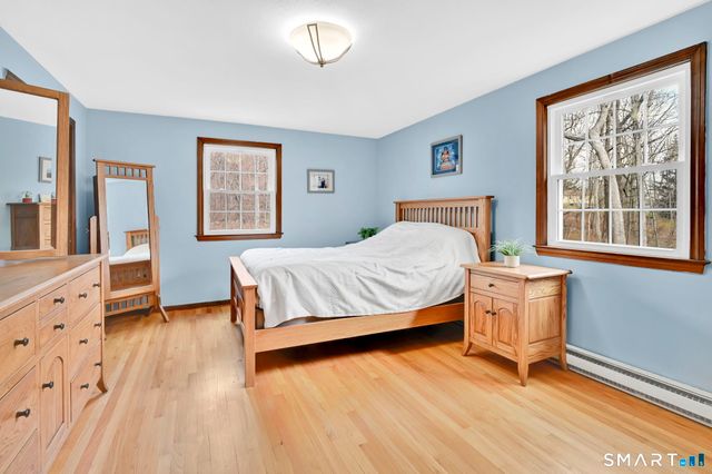 5 Lost Brook Lane, Wallingford, CT 06492