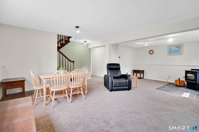 5 Lost Brook Lane, Wallingford, CT 06492