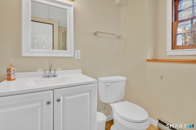 5 Lost Brook Lane, Wallingford, CT 06492