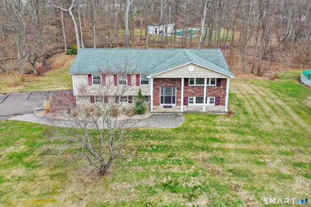 5 Lost Brook Lane, Wallingford, CT 06492