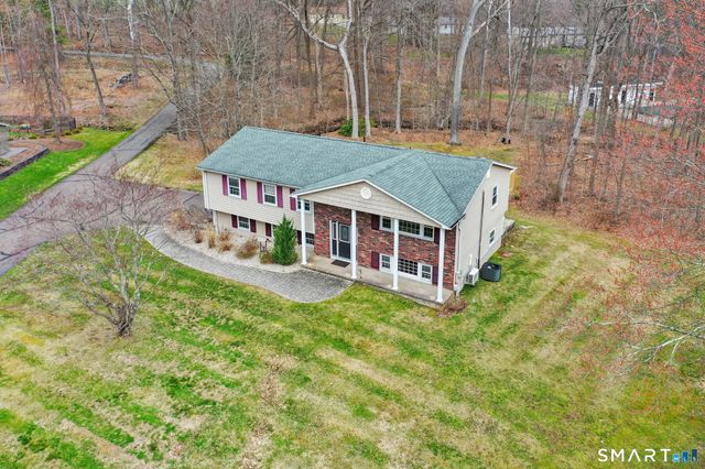 5 Lost Brook Lane, Wallingford, CT 06492