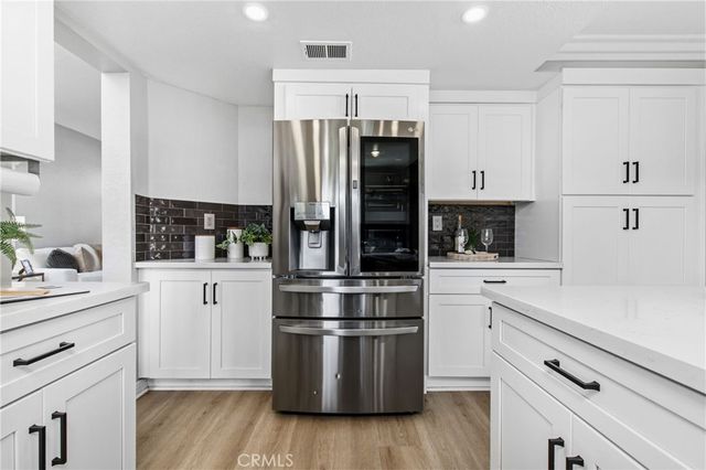 27591 Dandelion Court, Temecula, CA 92591