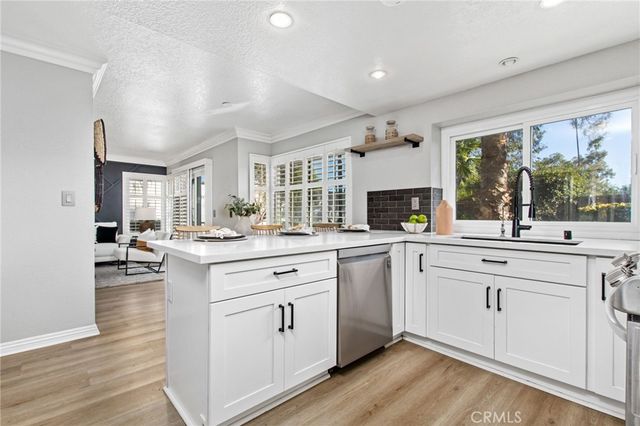 27591 Dandelion Court, Temecula, CA 92591