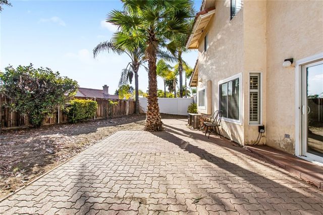 27591 Dandelion Court, Temecula, CA 92591