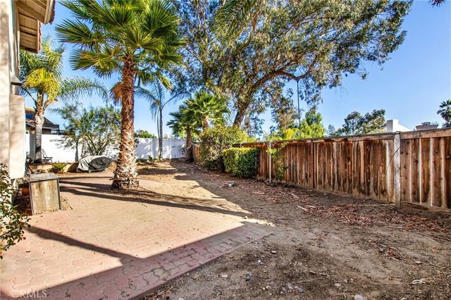 27591 Dandelion Court, Temecula, CA 92591
