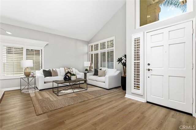 27591 Dandelion Court, Temecula, CA 92591