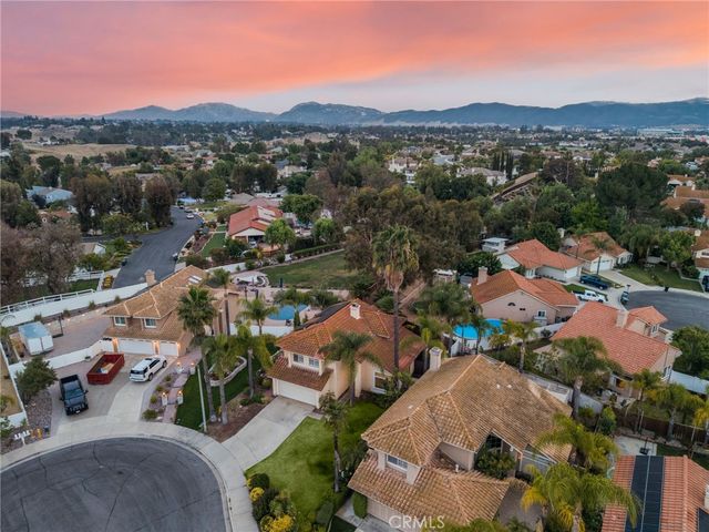 27591 Dandelion Court, Temecula, CA 92591