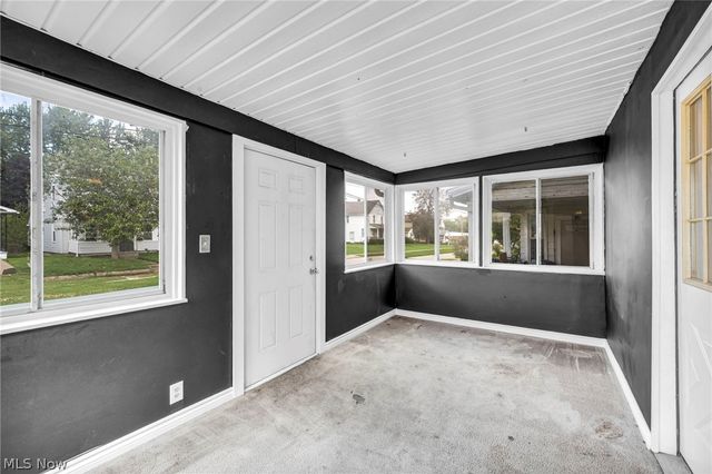 54 Brown Street, Barberton, OH 44203