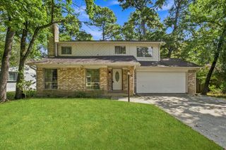 44 S Waxberry Road, The Woodlands, TX 77381