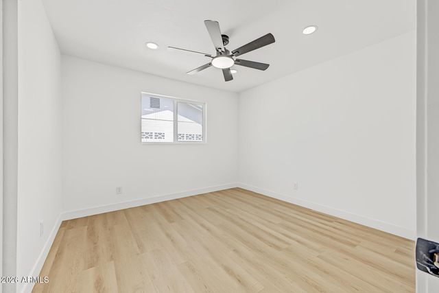 5640 W HIGHLAND Avenue, Phoenix, AZ 85031