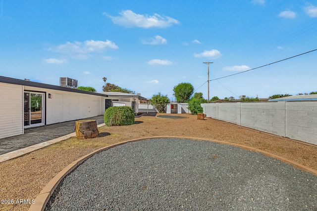 5640 W HIGHLAND Avenue, Phoenix, AZ 85031
