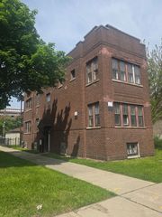 4936 W Maypole Avenue, Chicago, IL 60644