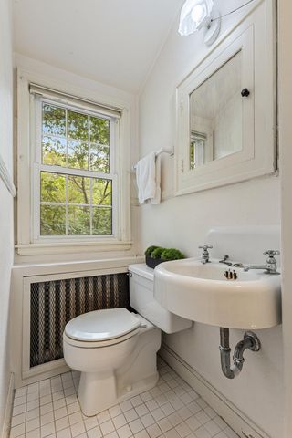 15108 Excelsior Boulevard, Minnetonka, MN 55345