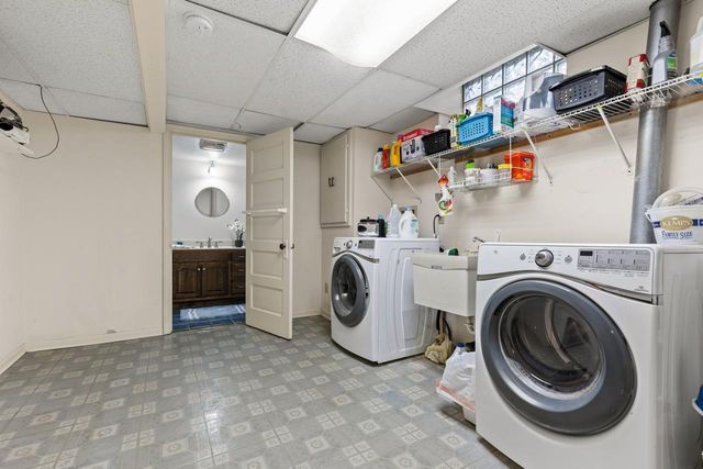 15108 Excelsior Boulevard, Minnetonka, MN 55345