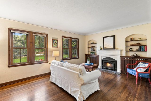 15108 Excelsior Boulevard, Minnetonka, MN 55345