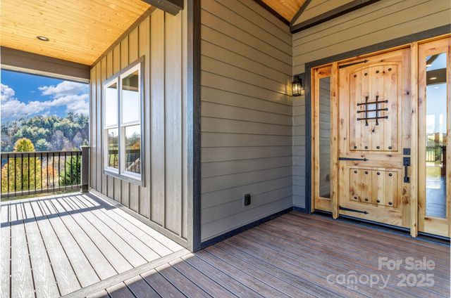 63 Horizon Way, Alexander, NC 28701