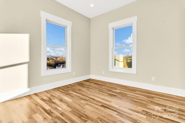 63 Horizon Way, Alexander, NC 28701