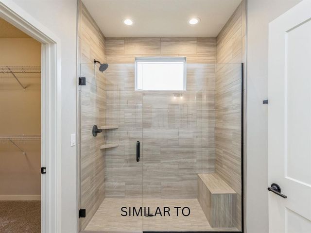 913 Campus Court NE, Bondurant, IA 50035
