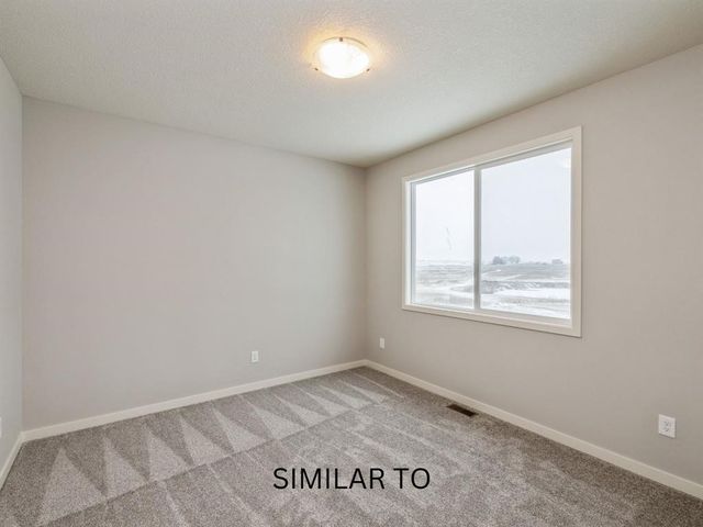 913 Campus Court NE, Bondurant, IA 50035