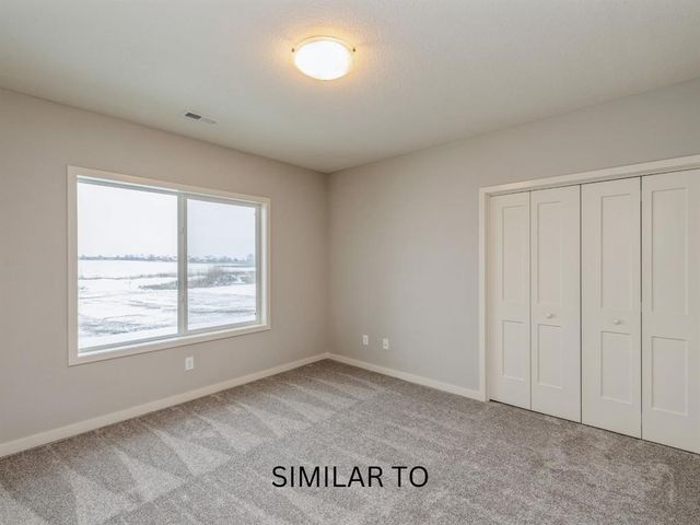 913 Campus Court NE, Bondurant, IA 50035