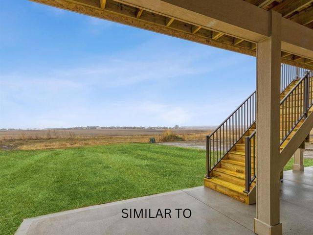 913 Campus Court NE, Bondurant, IA 50035