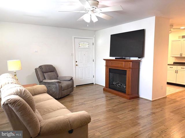 7912 CALVERT ST, Philadelphia, PA 19152