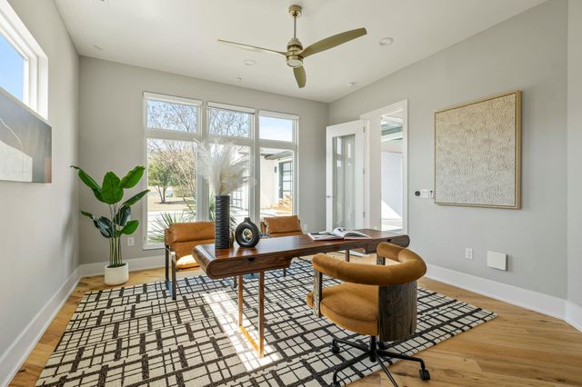 909 Cypress Grove DR, Austin, TX 78732