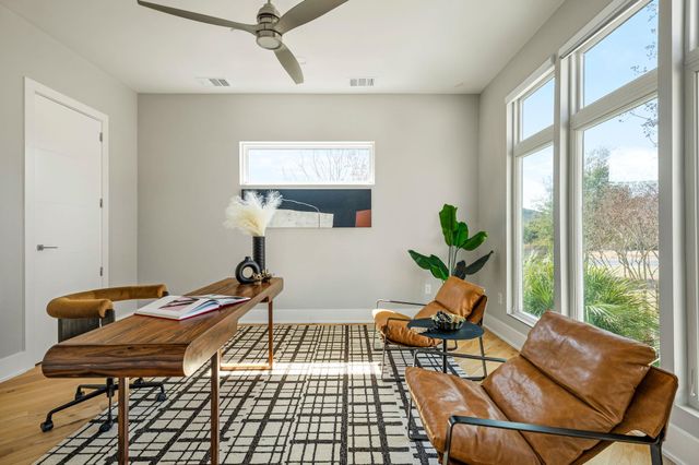 909 Cypress Grove DR, Austin, TX 78732