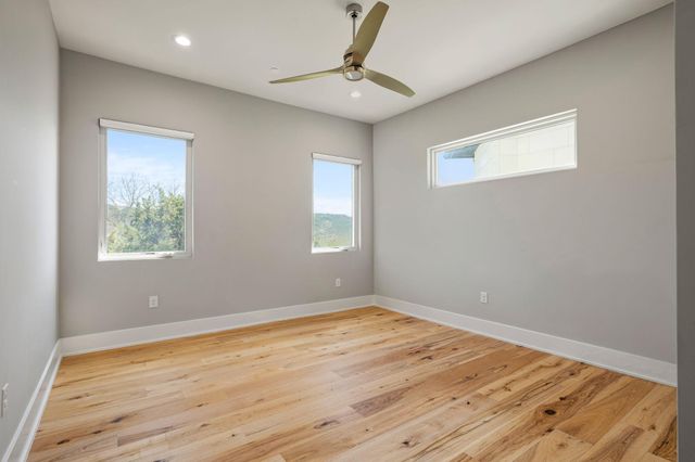 909 Cypress Grove DR, Austin, TX 78732