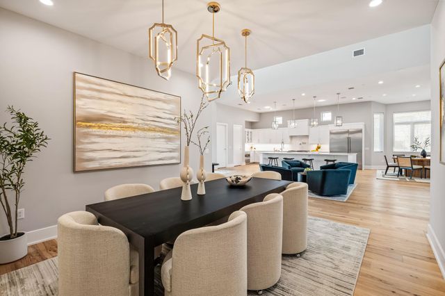 909 Cypress Grove DR, Austin, TX 78732