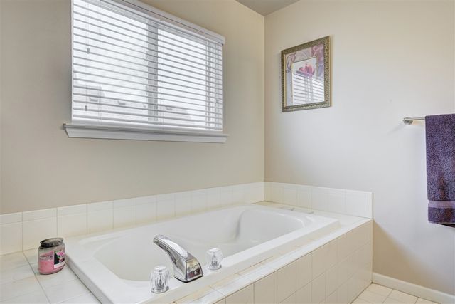 9551 Falmouth Drive, Ypsilanti, MI 48197