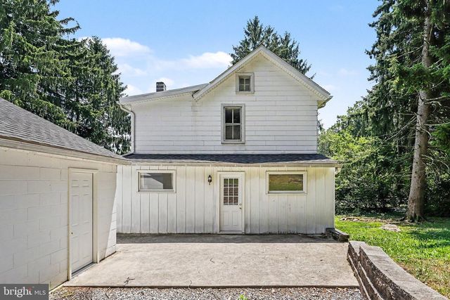 13395 PENNERSVILLE ROAD, Blue Ridge Summit, PA 17214