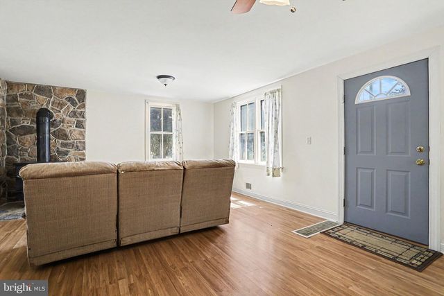 13395 PENNERSVILLE ROAD, Blue Ridge Summit, PA 17214