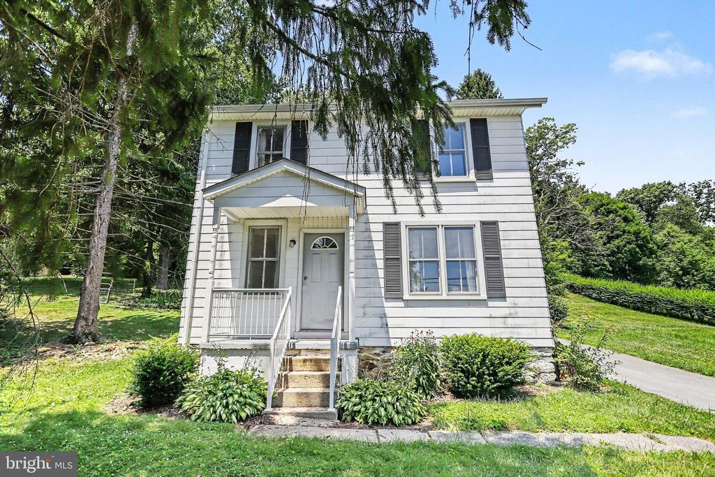13395 PENNERSVILLE ROAD, Blue Ridge Summit, PA 17214