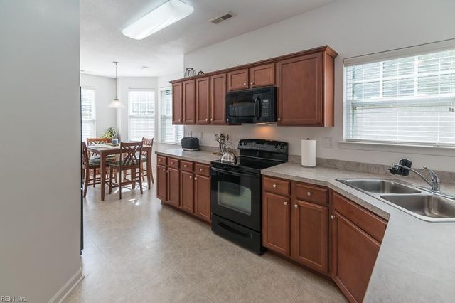 713 Windy Way Unit 102, Newport News, VA 23602