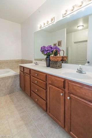 713 Windy Way Unit 102, Newport News, VA 23602