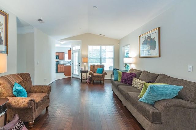 713 Windy Way Unit 102, Newport News, VA 23602