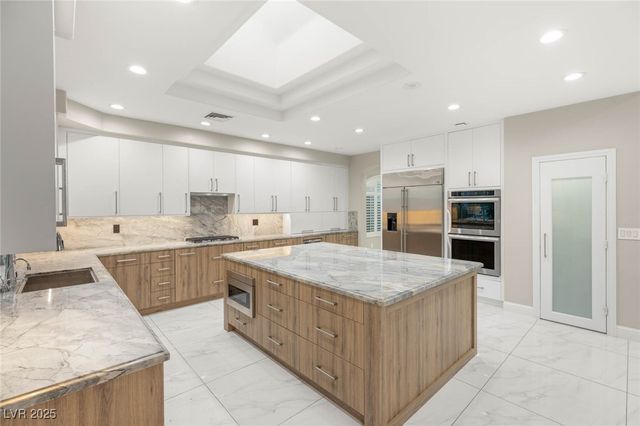 1817 WINCANTON Drive, Las Vegas, NV 89134