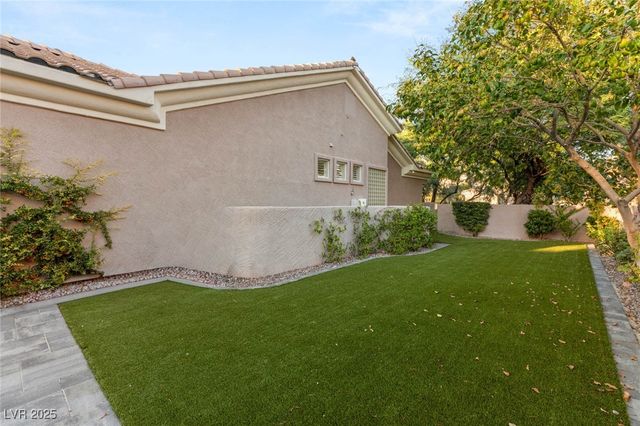 1817 WINCANTON Drive, Las Vegas, NV 89134