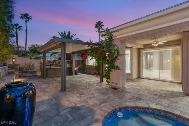 1817 WINCANTON Drive, Las Vegas, NV 89134