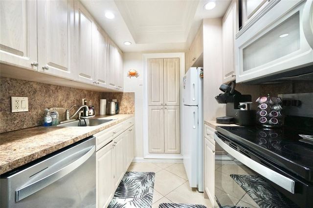 111 Briny Ave 2307, Pompano Beach, FL 33062