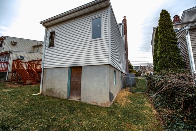 37 Mapes Ave, Nutley Twp., NJ 07110