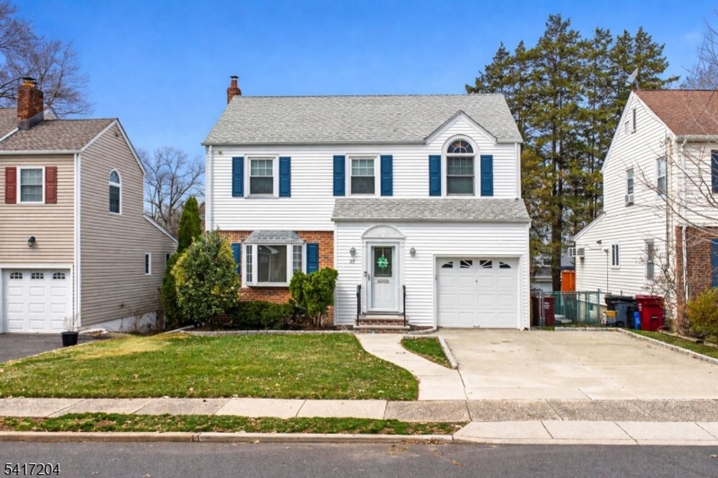 37 Mapes Ave, Nutley Twp., NJ 07110