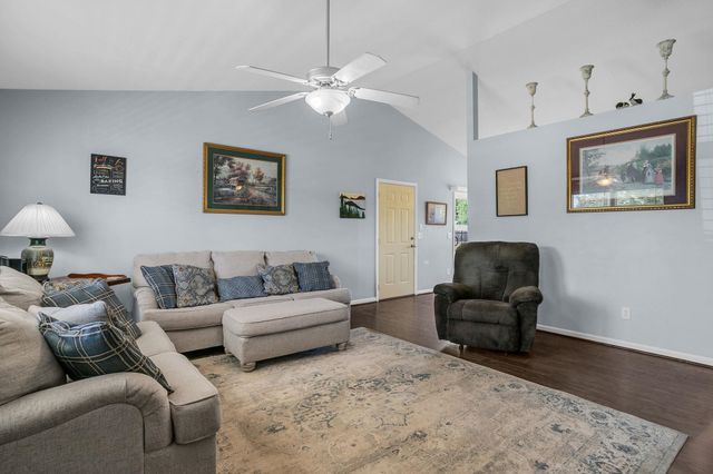331 Bright Farm Road, Duncan, SC 29334