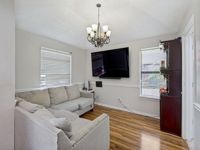 3000 Presidio Circle, Carrollton, TX 75007