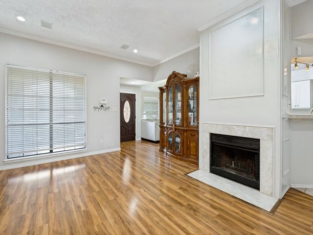 3000 Presidio Circle, Carrollton, TX 75007