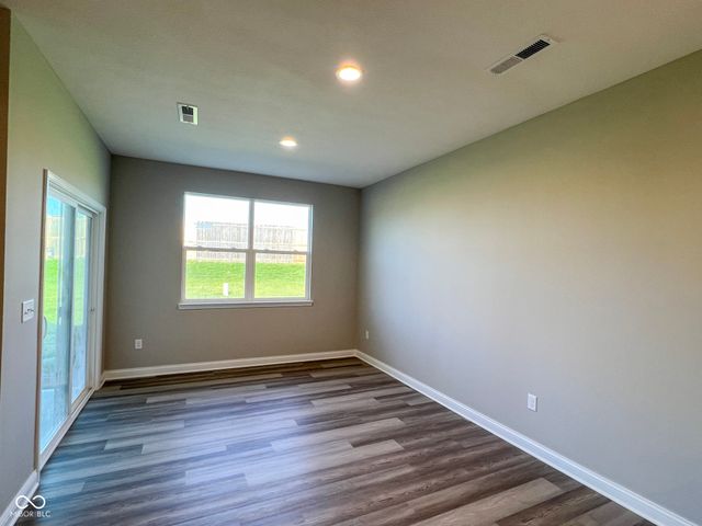 6621 12 Oaks Drive, Anderson, IN 46013
