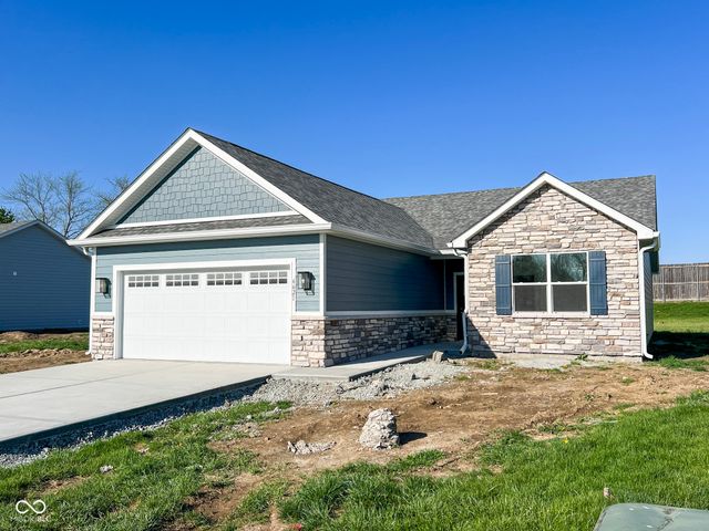 6621 12 Oaks Drive, Anderson, IN 46013