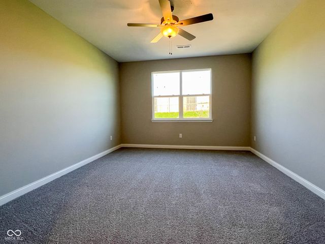 6621 12 Oaks Drive, Anderson, IN 46013